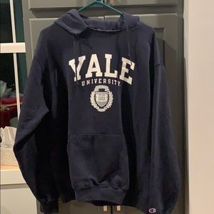 Yale sweatshirt